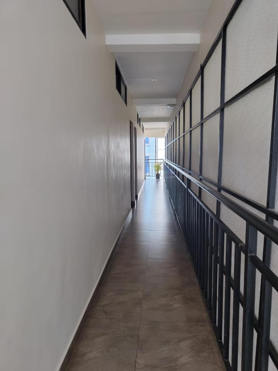 Masterkey Deluxe Rooms Kochi Exterior foto